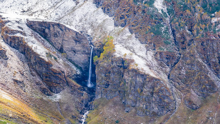 Mesmerizing view en-route to Rohtang pass of Pir Panjal himalayas mountain range on leh Manali...