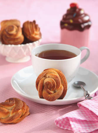 Rose shaped cinnamon bun の写真素材