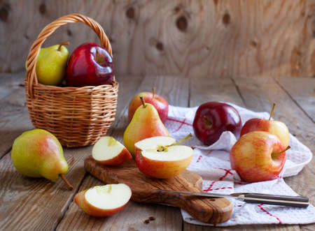 Fresh apples and pearsの写真素材