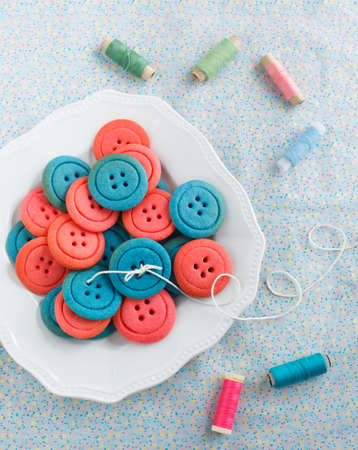Vanilla button cookiesの写真素材