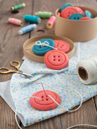 Vanilla button cookiesの写真素材