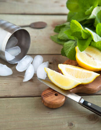 Fresh lemon and mint の写真素材