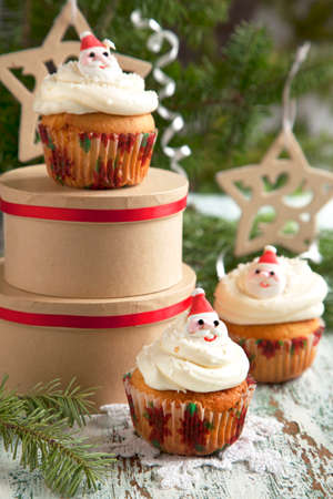 Christmas cupcakesの写真素材