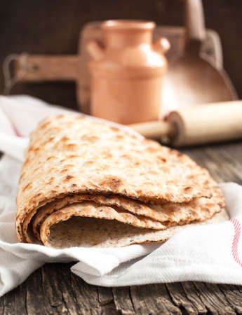 Sesame seeded flatbreadの写真素材