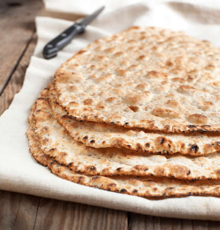 Sesame seeded flatbreadの写真素材