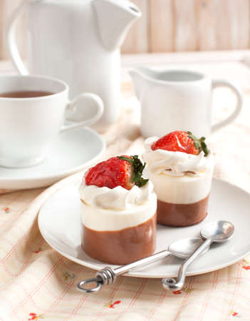 Little chocolate vanilla cakeの写真素材