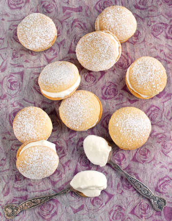 Sponge kisses with creamの写真素材