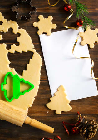 Baking Christmas cookiesの写真素材