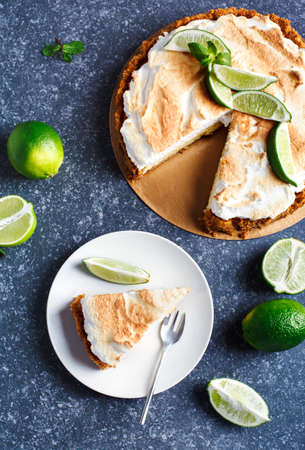 Key Lime Pie. Citrus pie with meringue, top view.の写真素材