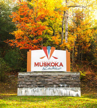 Autumn season in Muskoka Lakes, Ontario, Canadaの写真素材