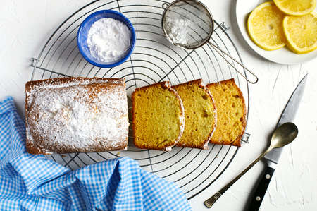 Lemon cake