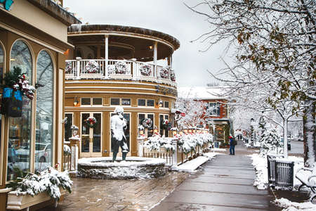 NIAGARA ON THE LAKE,CANADA - DECEMBER 2, 2019: A famous restaurant Shaw Cafe & Wine Bar at winter time, located in the Queen Street, is a fine wine bar.のeditorial素材