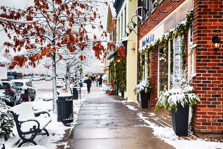 NIAGARA ON THE LAKE,CANADA - DECEMBER 2, 2019: Famous beautiful street of Niagara on the Lake at winter time, Otario, Canadaのeditorial素材