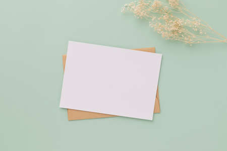 Gold gradient blurred background with soft glowing backdrop, bacの写真素材