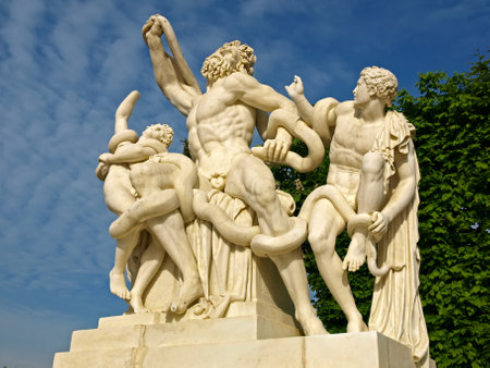 A copy of the sculptural group of Laocoon and his sons in the park of the royal palace at Versaillesのeditorial素材