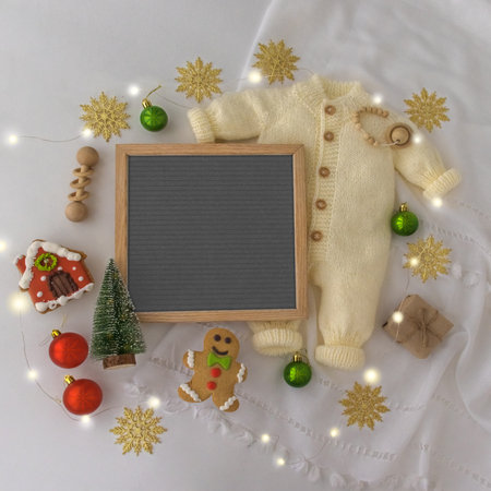 Letter Board Announcement . Winter Social Media Pregnancy Announcement . New Years Baby Announcement background with blurred . Selective focusの写真素材