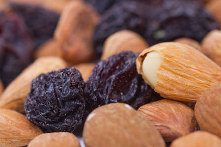 raisins and nuts closeの写真素材