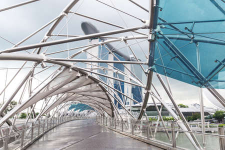 Singapore, 2016 January 14: Landscape of the Marina Bay Sands hotel, bridge, museum and financial districtのeditorial素材