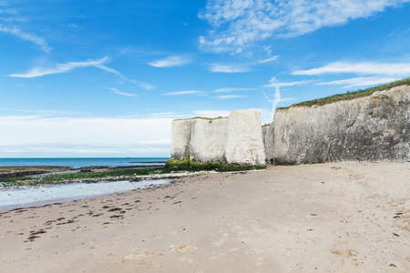 Popular white cliffs Botany Bay La Manche English channel coast, Kent, England, United Kingdomの写真素材