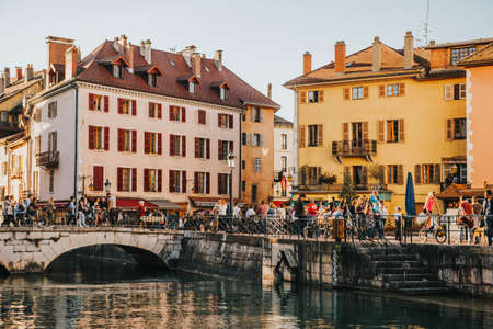Annecy, France - April 8, 2017. Medieval old town of Annecy, Haute-Savoie, Franceのeditorial素材