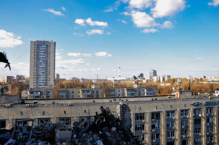 Kyiv, Ukraine, 17 March 2022: War of Russia against Ukraine. A residential building damaged by enemy aircraft in Ukrainian capital Kyiv, apartments destroyed following Russian rocket attack cityのeditorial素材