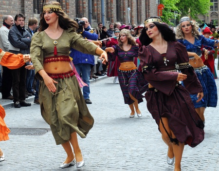 BRUGES (BRUGGE), BELGIUM - MAY 13: Procession of the Holy Blood. Annual religious procession going back to 1303, attracting 30.000 visitors this year. May 13, 2010 in Bruges (Brugge), Belgium.のeditorial素材