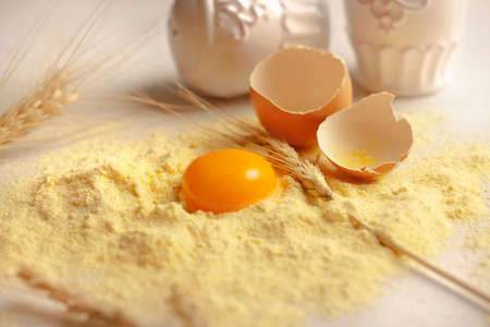 The process of preparing dough, baking or pie, cake, any confectionery. Eggs, flour, sour cream,...