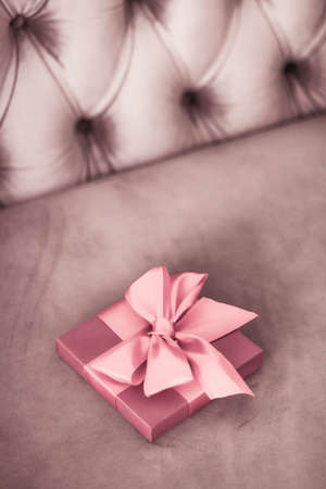 Birthday present, shop sale promotion and love celebration concept - Vintage luxury holiday blush pink gift box with silk ribbon and bow, christmas or valentines day decorの写真素材