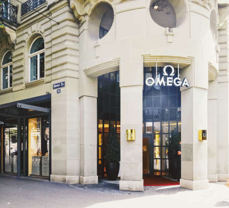 Zurich, Switzerland circa September, 2019: Luxury boutique store on Bahnhofstrasse in Zurich, Switzerland, main downtown street in the city centerのeditorial素材