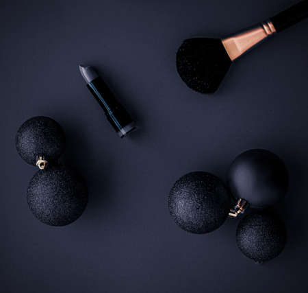 Cosmetic branding, fashion blog cover and girly glamour concept - Make-up and cosmetics product set for beauty brand Christmas sale promotion, luxury black flatlay background as holiday designの写真素材