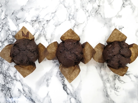 Chocolate muffins top viewの写真素材