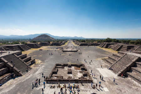 2019-11-25 Teotihuacan, Mexico. View from the pyramid of the moon on the whole complex.