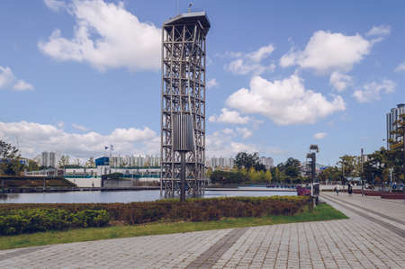 Busan, South Korea September 13, 2019: modern sculpture in the pond of Busan Citizens Parkのeditorial素材