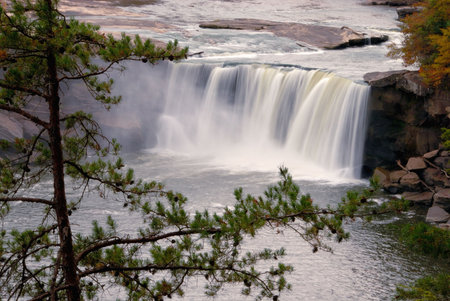 Cumberland Falls in Souteastern Kentucky, USA.の写真素材