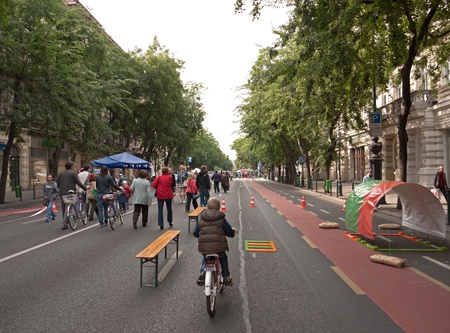 Budapest, Hungary - September 22, 2012: Car Free Day during European Mobility Week in the Andrassy Avenueのeditorial素材