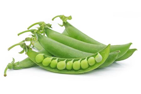 Green Peas isolated on white backgroundの写真素材