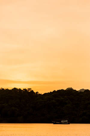 Sea, sun, mountains  の写真素材