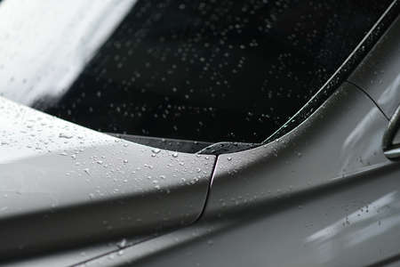Clean the car in the nooks and crannies outside.の写真素材