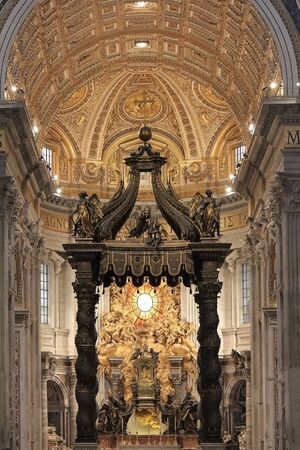  Bernini's baldacchino, inside Saint Peter's Basilica, Vatican Cityのeditorial素材