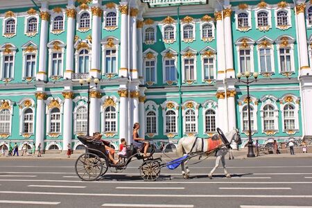 St. Petersburg, RUSSIA - CIRCA JULY 2010: The coach for walks on the Palace Square in St. Petersburg near Hermitage Museumのeditorial素材