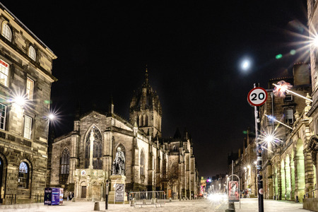 EDINBURGH,24  March 2018  - Night view of Edinburgh city in Scotland.のeditorial素材