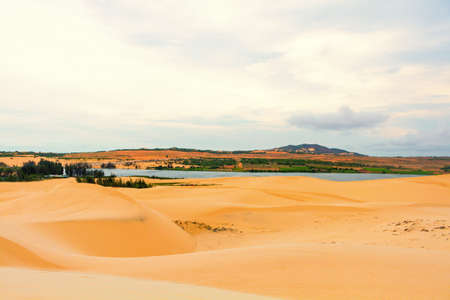 Sand Dune (White Desert) Is Popular Tourists Attraction In Mui Ne, Vietnam.の写真素材