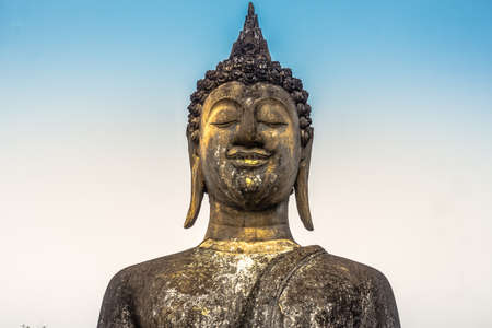 Sukhothai Province, Thailand - April 20, 2018: Ancient Image Of Buddha Statue Is Popular Tourists Attraction Inside Wat Srichum At Sukhothai Province, Thailand.のeditorial素材