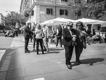 People on the street in Romeのeditorial素材