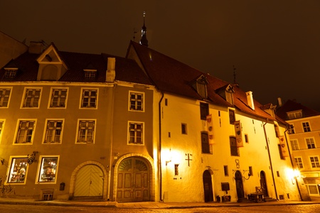 Night Street in the Old Town of Tallinn, Estoniaの写真素材
