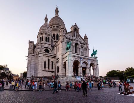 PARIS - JULY 1  Sacre Coeur Basilica on July 1, 2013 in Paris, France  Basilica of Sacred Heart is popular landmark and highest city point のeditorial素材