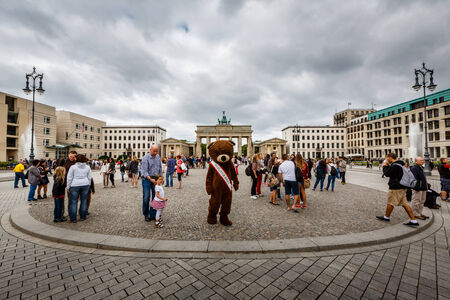 BERLIN, GERMANY - AUGUST 11  The Brandenburger Tor  Brandenburg Gate  is the ancient gateway to Berlin on August 11, 2013  It was rebuilt in the late 18th century as a neoclassical triumphal arch のeditorial素材
