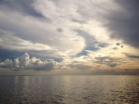 Quiet Sunday afternoon watch sunset at sea side