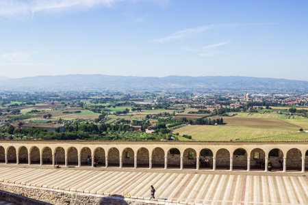 ASSISI, ITALY - SEPTEMBER 4, 2016: Basilica di San Francesco in Assisi, Italyのeditorial素材