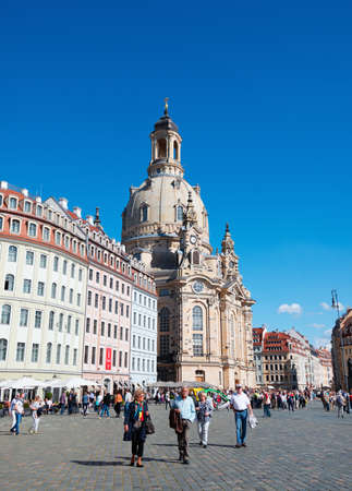 DRESDEN, GERMANY - SEPTEMBER 19: People walk on Neumarkt Platz at Frauenkirche in the center of Old town on September 19, 2015 in Dresden, Germanyのeditorial素材